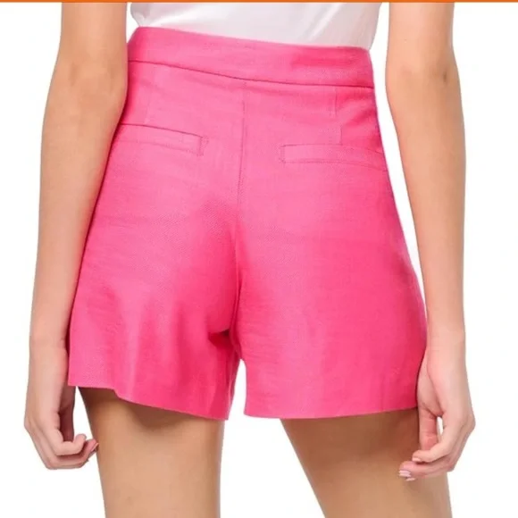 🆕Trina Turk “Hermosa” Twill Shorts, Size 6